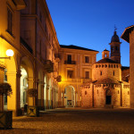 Portici  di Palazzo Oropa e Battistero_biella